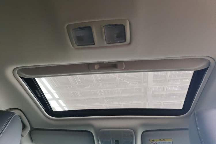 Used Mazda CX-5 2024 2.0L Automatic Two-Wheel Drive ZhiShang Pro Headliner