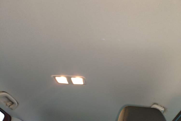 Used Mazda CX-5 2024 2.0L Automatic Two-Wheel Drive Comfort Version Headliner