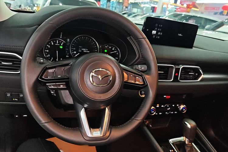 Used Mazda CX-5 2024 2.0L Automatic Two-Wheel Drive ZhiShang Version Interior 2