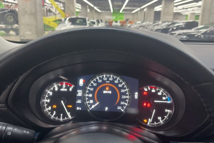 Used Mazda CX-5 2024 2.0L Automatic Two-Wheel Drive ZhiShang Version Interior 4