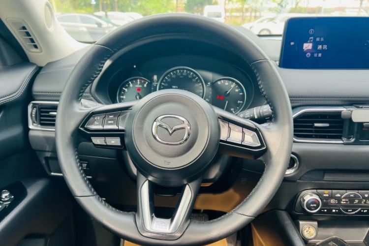 Used Mazda CX-5 2024 2.0L Automatic Two-Wheel Drive ZhiShang Version Interior 7