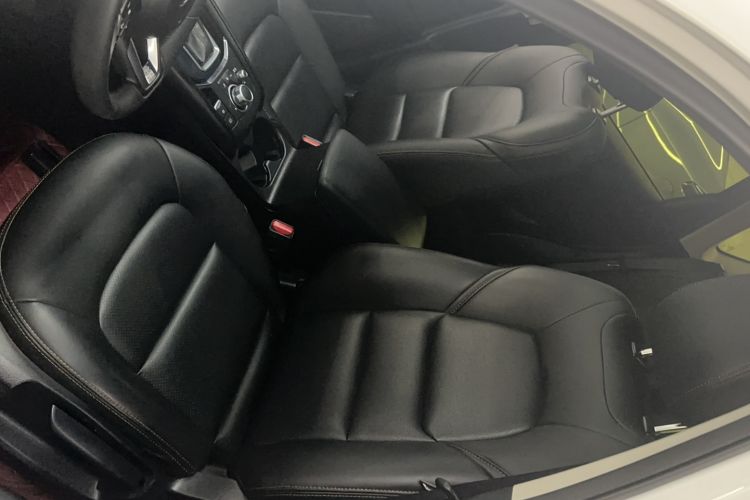 Used Mazda CX-5 2024 2.0L Automatic Two-Wheel Drive ZhiShang Version Interior 7