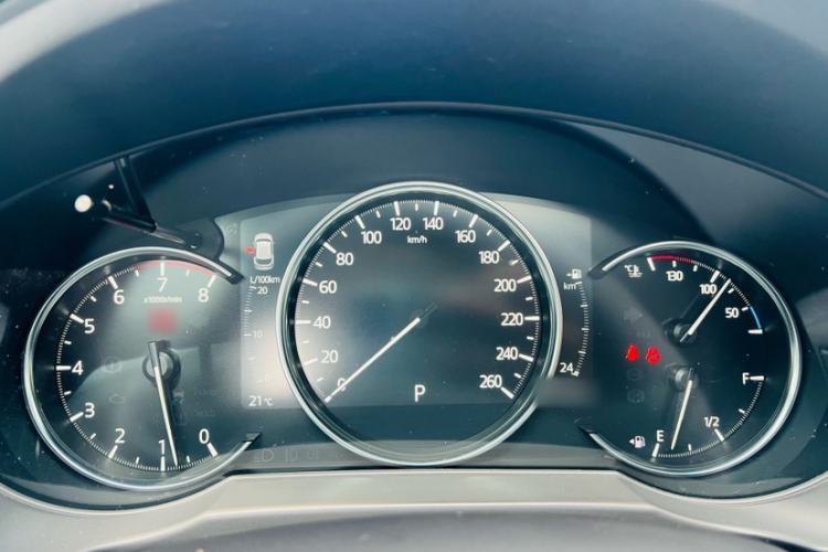 Used Mazda CX-5 2024 2.0L Automatic Two-Wheel Drive ZhiShang Version Interior 8