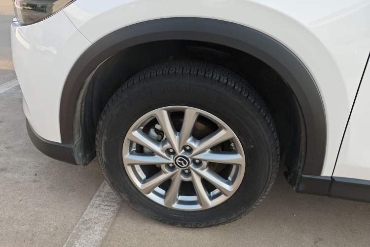 Used Mazda CX-5 2024 2.0L Automatic Two-Wheel Drive ZhiShang Version Left Front Wheel Hub