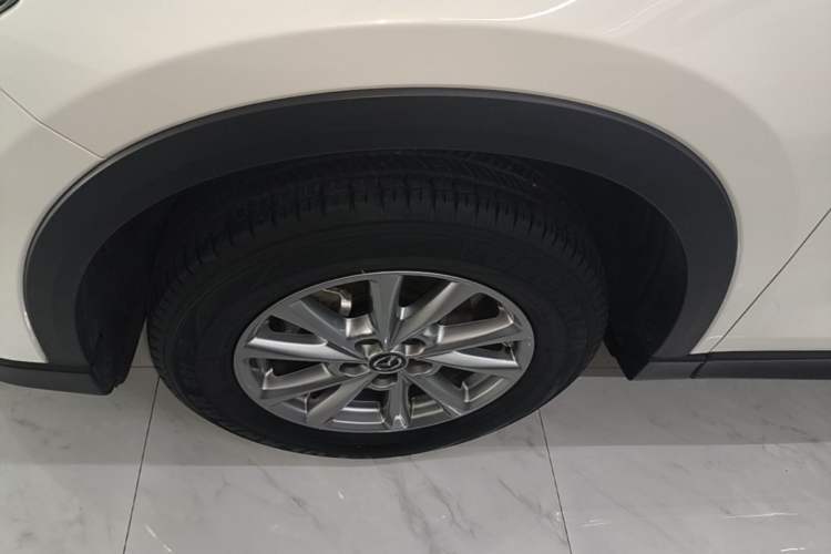 Used Mazda CX-5 2024 2.0L Automatic Two-Wheel Drive Comfort Version Left Front Wheel Hub