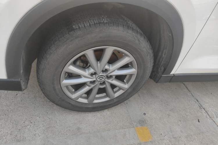 Used Mazda CX-5 2024 2.0L Automatic Two-Wheel Drive ZhiShang Version Left Front Wheel Hub