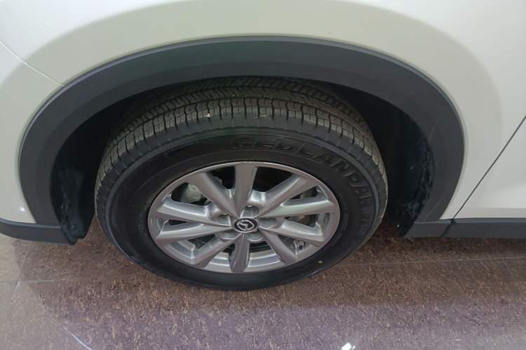 Used Mazda CX-5 2024 2.0L Automatic Two-Wheel Drive Comfort Version Left Front Wheel Hub