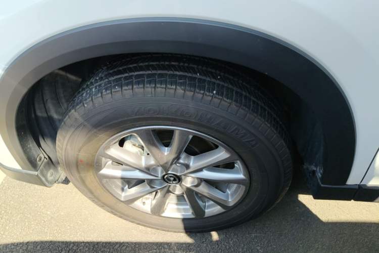 Used Mazda CX-5 2024 2.0L Automatic Two-Wheel Drive Comfort Version Left Front Wheel Hub