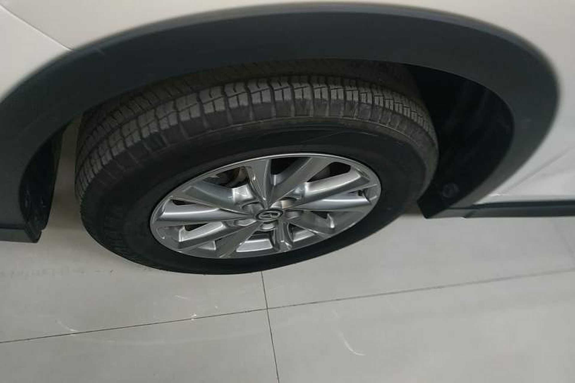 Used Mazda CX-5 2024 2.0L Automatic Two-Wheel Drive ZhiShang Version Left Front Wheel Hub