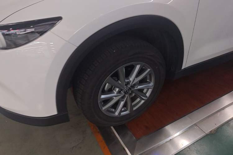 Used Mazda CX-5 2024 2.0L Automatic Two-Wheel Drive ZhiShang Version Left Front Wheel Hub