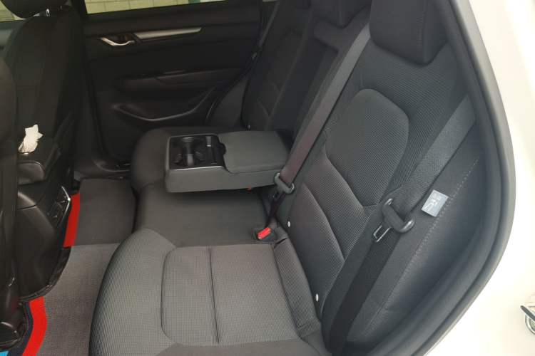 Used Mazda CX-5 2024 2.0L Automatic Two-Wheel Drive Comfort Version Left Rear Seat