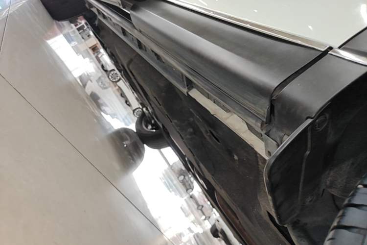 Used Mazda CX-5 2024 2.0L Automatic Two-Wheel Drive ZhiShang Pro Left Side Sill