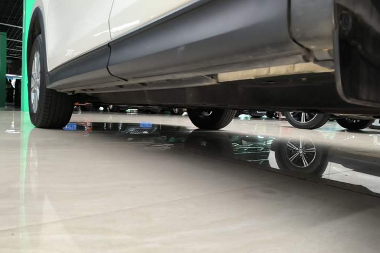 Used Mazda CX-5 2024 2.0L Automatic Two-Wheel Drive Comfort Version Left Side Sill