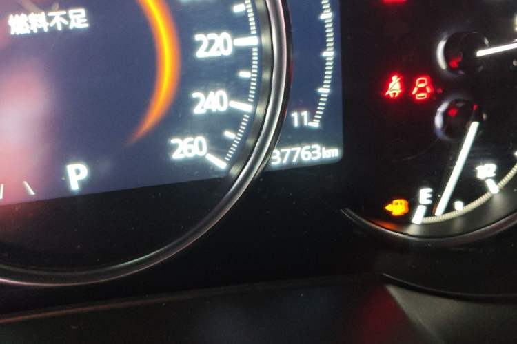 Used Mazda CX-5 2024 2.0L Automatic Two-Wheel Drive ZhiShang Pro Odometer Close Up