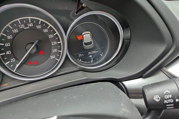 Used Mazda CX-5 2024 2.0L Automatic Two-Wheel Drive Comfort Version Odometer Close Up