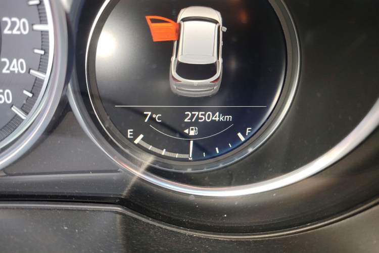 Used Mazda CX-5 2024 2.0L Automatic Two-Wheel Drive Comfort Version Odometer Close Up