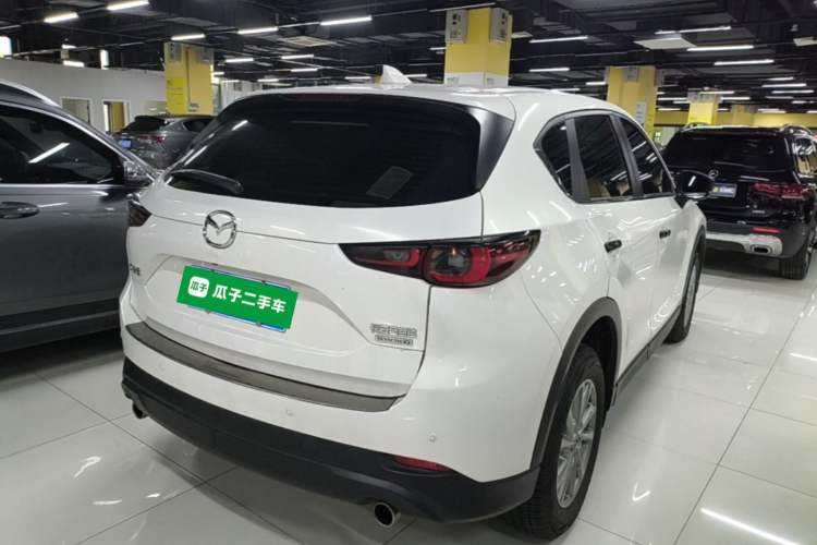 Used Mazda CX-5 2024 2.0L Automatic Two-Wheel Drive Comfort Version Rear Right 45 Deg