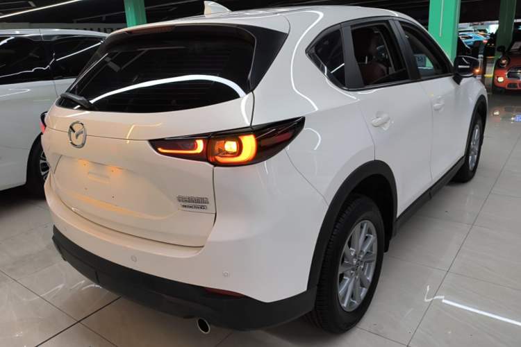 Used Mazda CX-5 2024 2.0L Automatic Two-Wheel Drive Comfort Version Rear Right 45 Deg