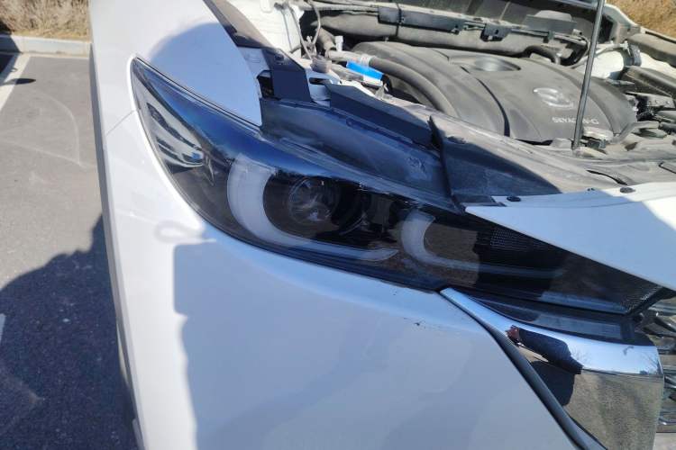 Used Mazda CX-5 2024 2.0L Automatic Two-Wheel Drive Comfort Version Right Front Headlight