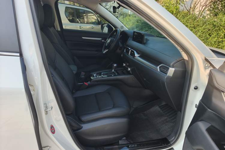 Used Mazda CX-5 2024 2.0L Automatic Two-Wheel Drive ZhiShang Pro Right Front Seat