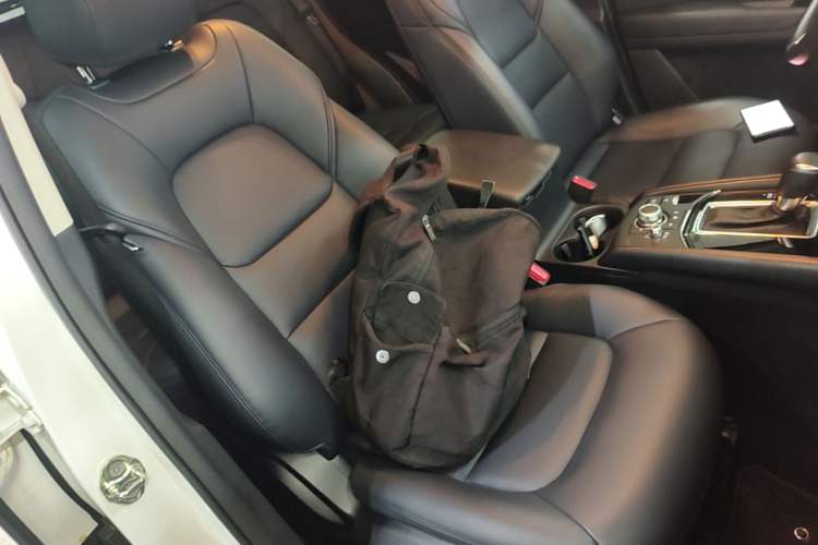 Used Mazda CX-5 2024 2.0L Automatic Two-Wheel Drive Comfort Version Right Front Seat