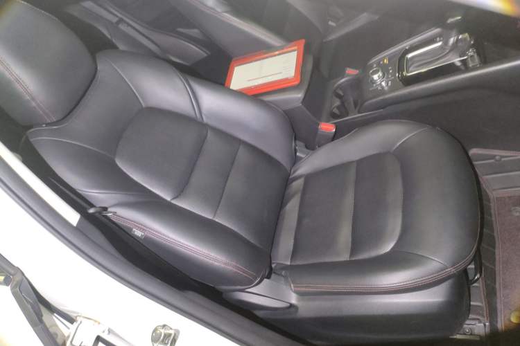 Used Mazda CX-5 2024 2.0L Automatic Two-Wheel Drive ZhiShang Version Right Front Seat