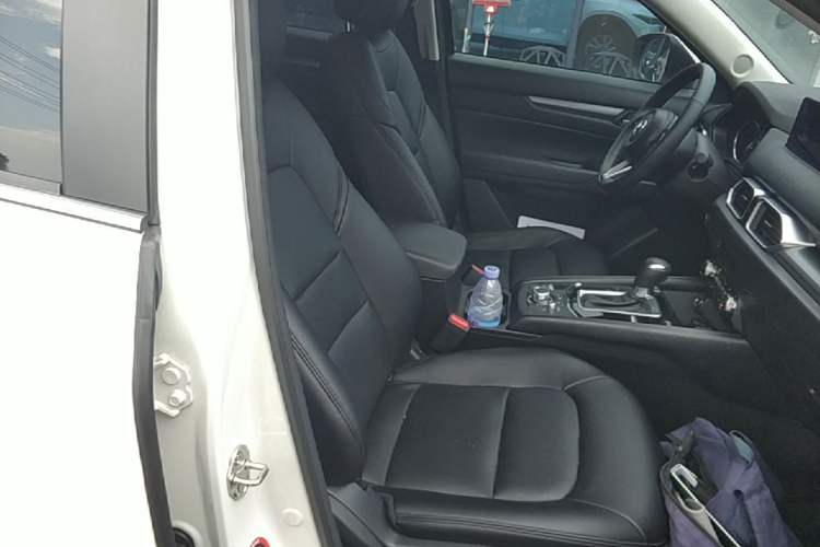 Used Mazda CX-5 2024 2.0L Automatic Two-Wheel Drive Comfort Version Right Front Seat