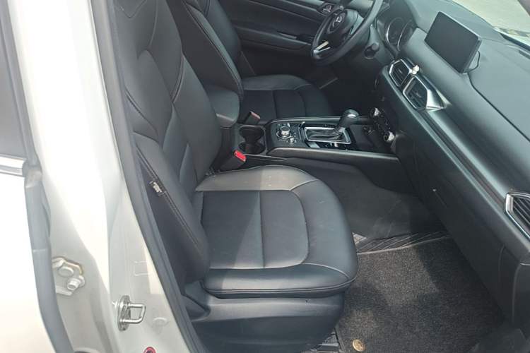 Used Mazda CX-5 2024 2.0L Automatic Two-Wheel Drive Comfort Version Right Front Seat