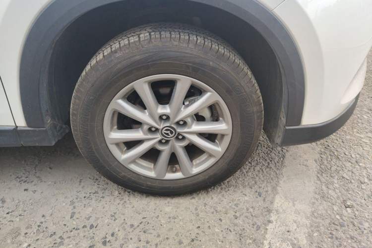 Used Mazda CX-5 2024 2.0L Automatic Two-Wheel Drive Comfort Version Right Front Wheel Hub