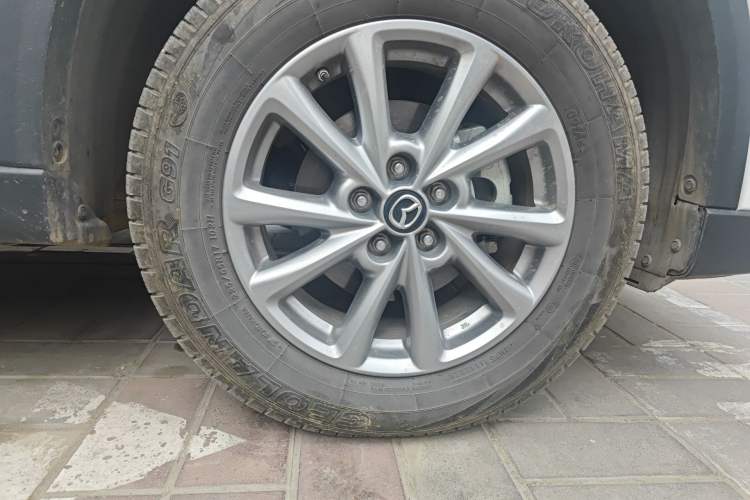 Used Mazda CX-5 2024 2.0L Automatic Two-Wheel Drive ZhiShang Version Right Front Wheel Hub
