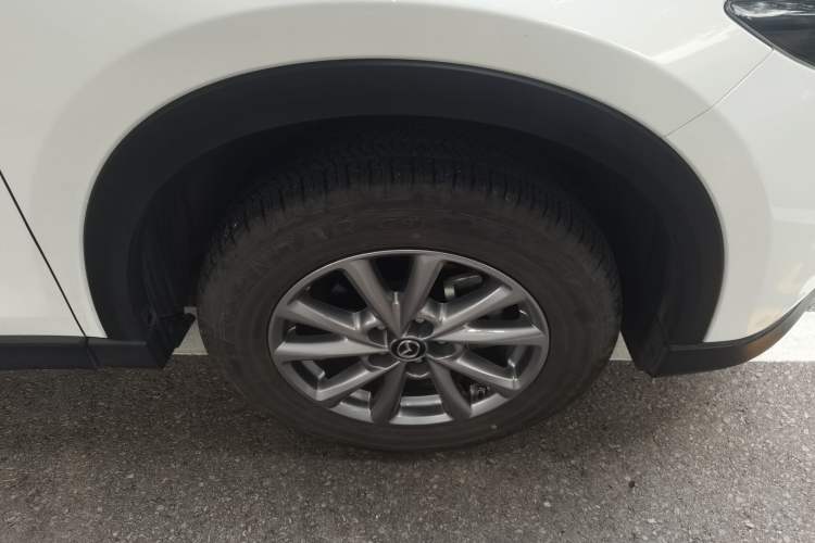 Used Mazda CX-5 2024 2.0L Automatic Two-Wheel Drive Comfort Version Right Front Wheel Hub