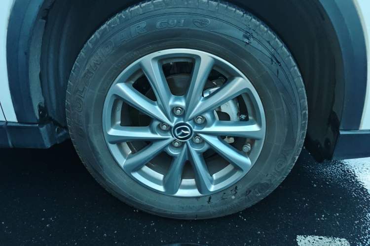 Used Mazda CX-5 2024 2.0L Automatic Two-Wheel Drive ZhiShang Version Right Front Wheel Hub