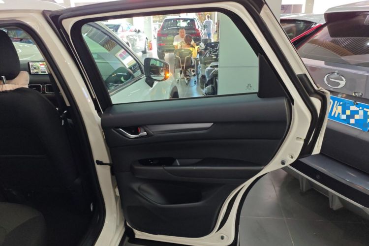 Used Mazda CX-5 2024 2.0L Automatic Two-Wheel Drive Comfort Version Right Rear Door Interior