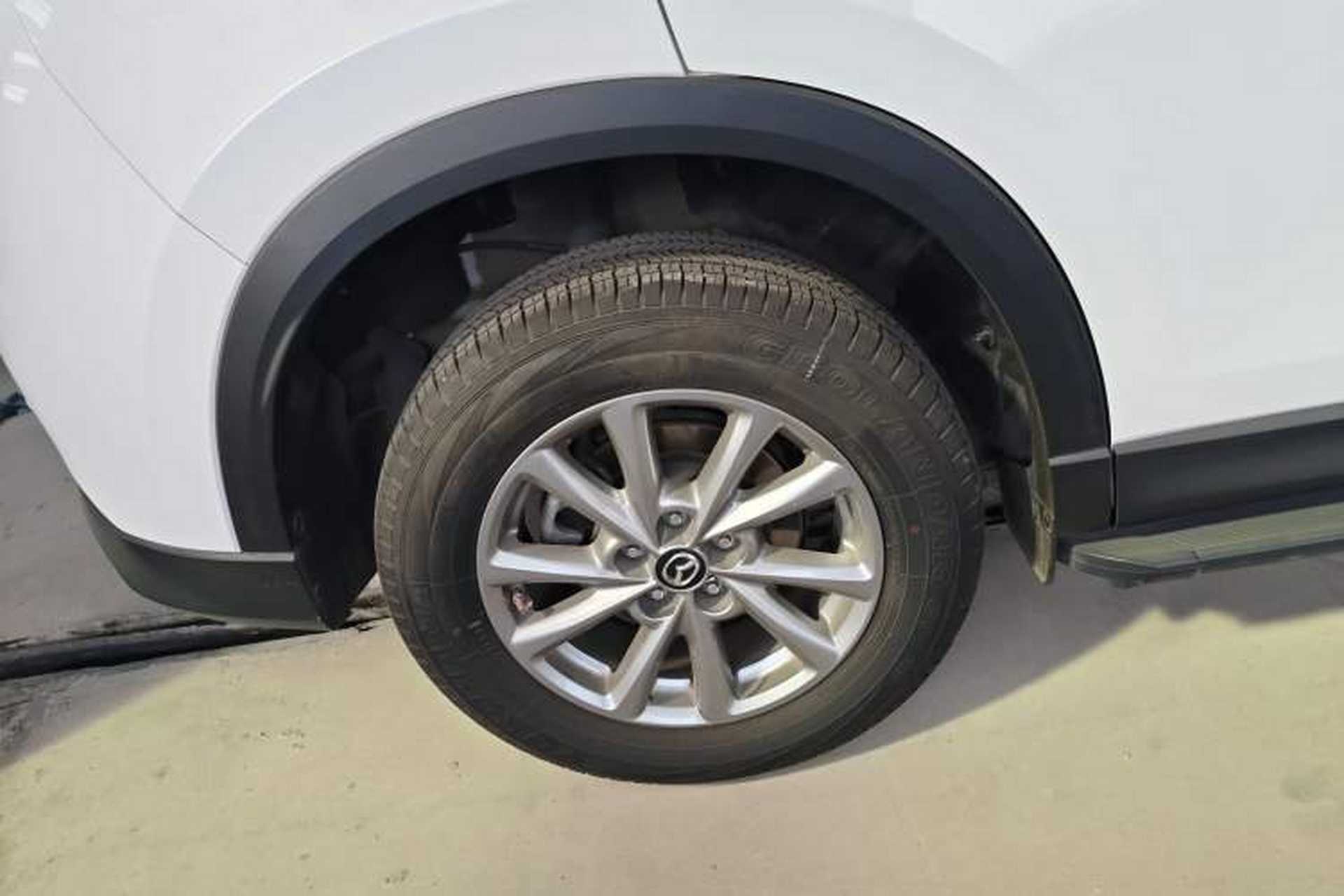 Used Mazda CX-5 2024 2.0L Automatic Two-Wheel Drive ZhiShang Pro Right Rear Wheel Hub