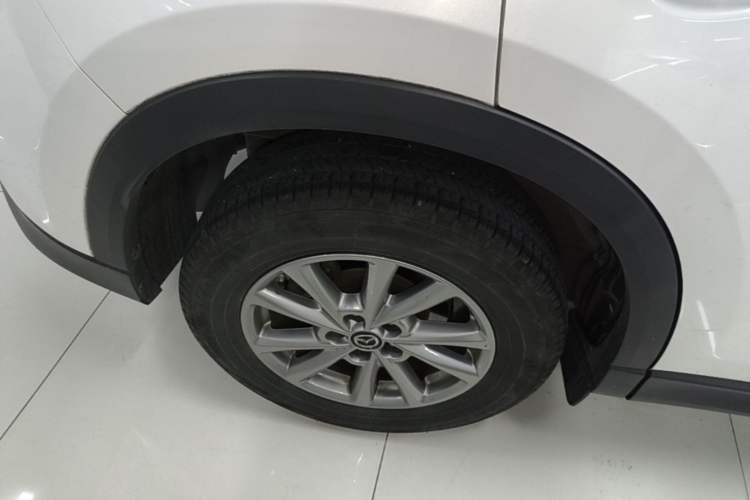 Used Mazda CX-5 2024 2.0L Automatic Two-Wheel Drive Comfort Version Right Rear Wheel Hub
