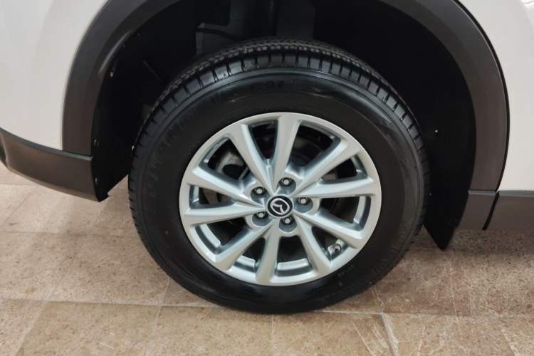 Used Mazda CX-5 2024 2.0L Automatic Two-Wheel Drive Comfort Version Right Rear Wheel Hub