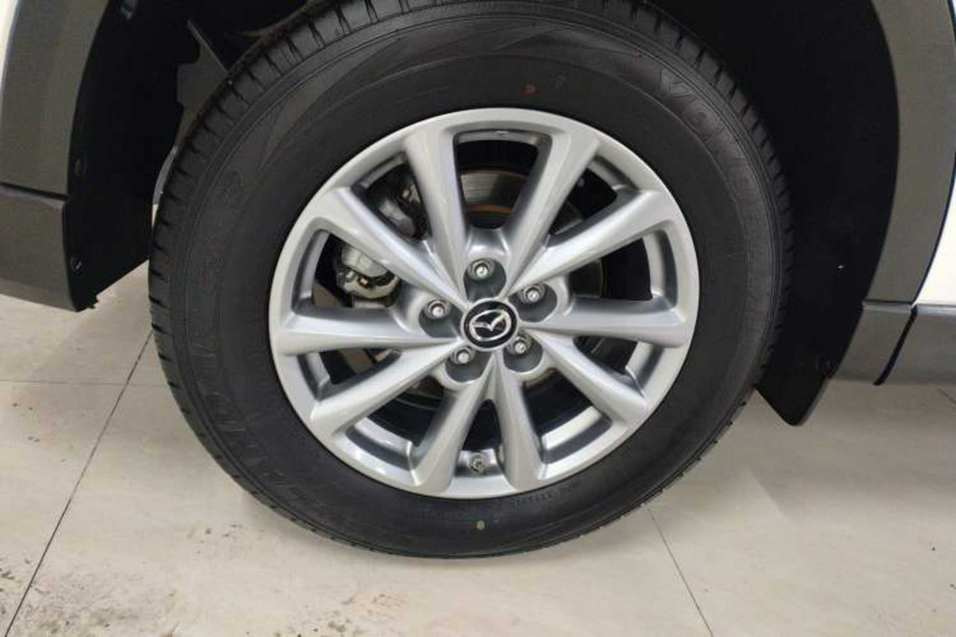 Used Mazda CX-5 2024 2.0L Automatic Two-Wheel Drive Comfort Version Right Rear Wheel Hub