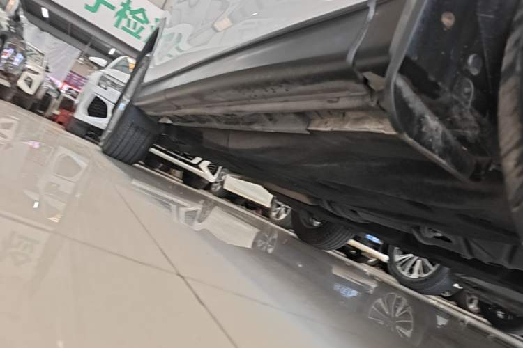Used Mazda CX-5 2024 2.0L Automatic Two-Wheel Drive ZhiShang Version Right Side Sill