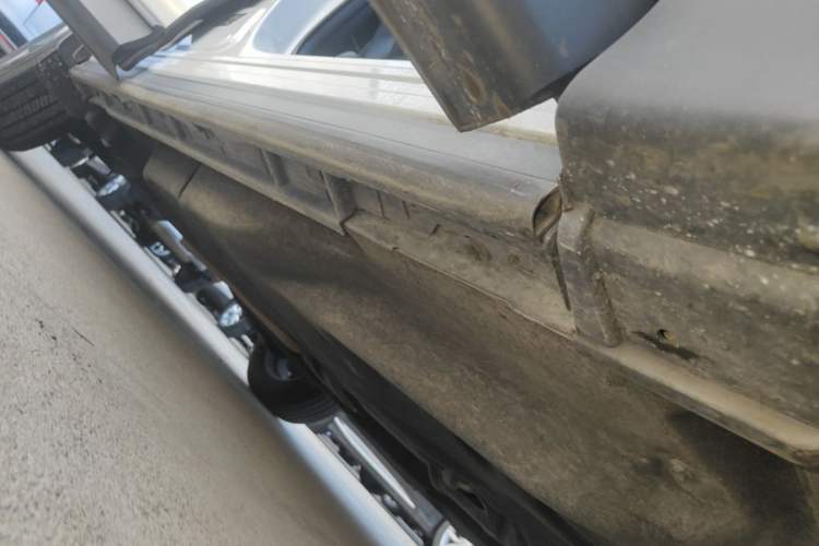 Used Mazda CX-5 2024 2.0L Automatic Two-Wheel Drive ZhiShang Version Right Side Sill