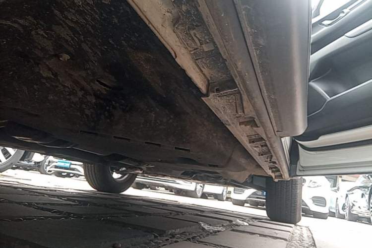 Used Mazda CX-5 2024 2.0L Automatic Two-Wheel Drive Comfort Version Right Side Sill