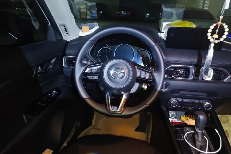 Used Mazda CX-5 2024 2.0L Automatic Two-Wheel Drive ZhiShang Version Steering Wheel