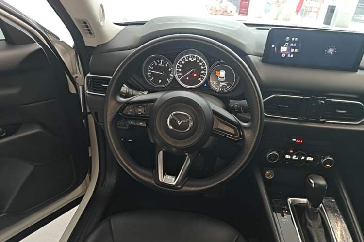 Used Mazda CX-5 2024 2.0L Automatic Two-Wheel Drive Comfort Version Steering Wheel