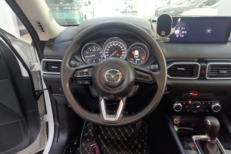 Used Mazda CX-5 2024 2.0L Automatic Two-Wheel Drive Comfort Version Steering Wheel