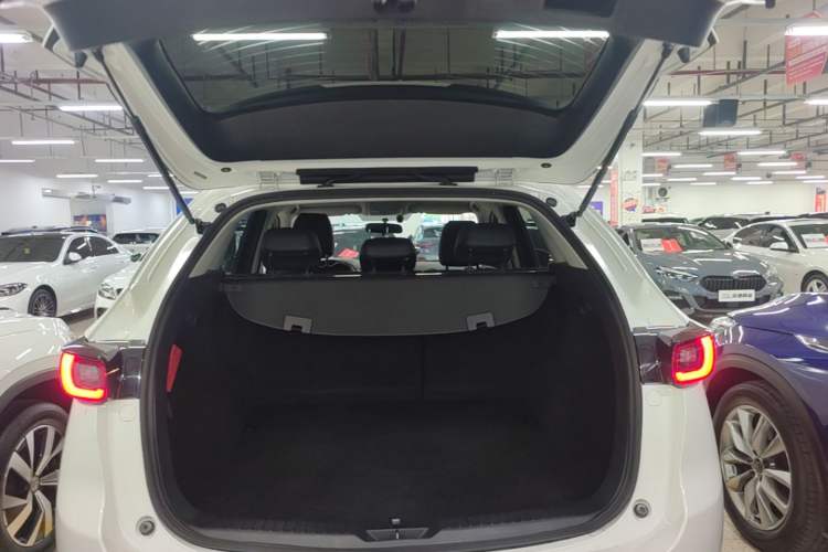Used Mazda CX-5 2024 2.0L Automatic Two-Wheel Drive Comfort Version Trunk