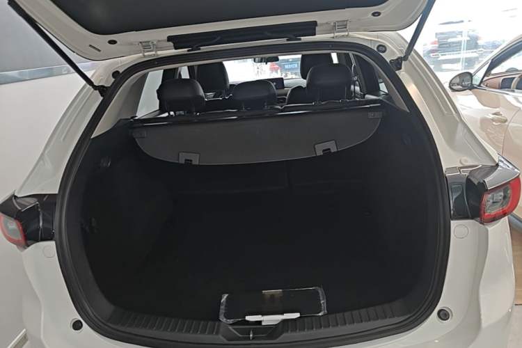 Used Mazda CX-5 2024 2.0L Automatic Two-Wheel Drive Comfort Version Trunk