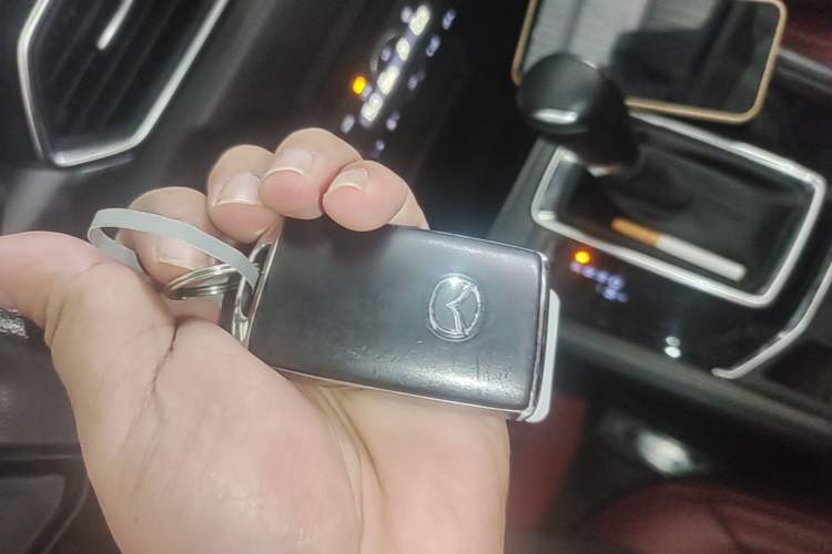 Used Mazda CX-5 2024 2.0L Automatic Two-Wheel Drive Comfort Version Vehicle Key