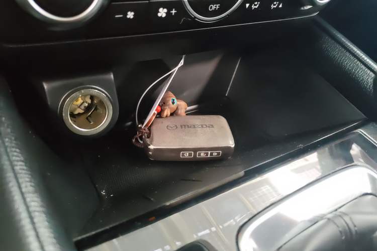 Used Mazda CX-5 2024 2.0L Automatic Two-Wheel Drive ZhiShang Pro Vehicle Key