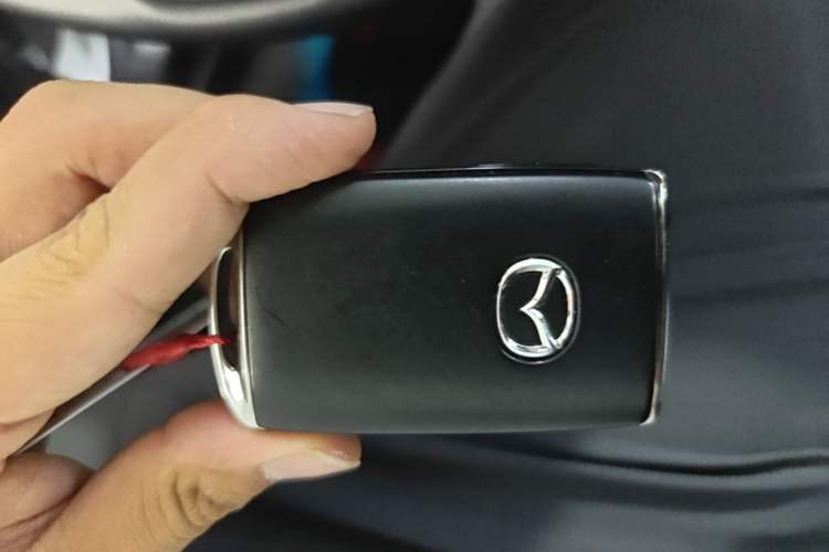 Used Mazda CX-5 2024 2.0L Automatic Two-Wheel Drive Comfort Version Vehicle Key