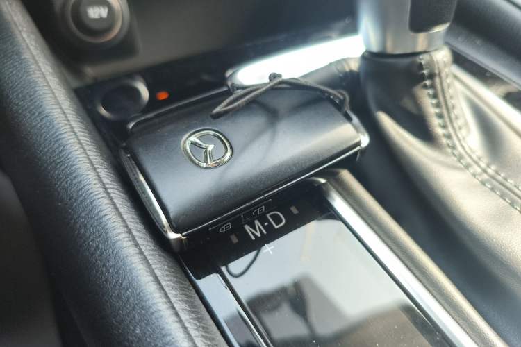Used Mazda CX-5 2024 2.0L Automatic Two-Wheel Drive Comfort Version Vehicle Key