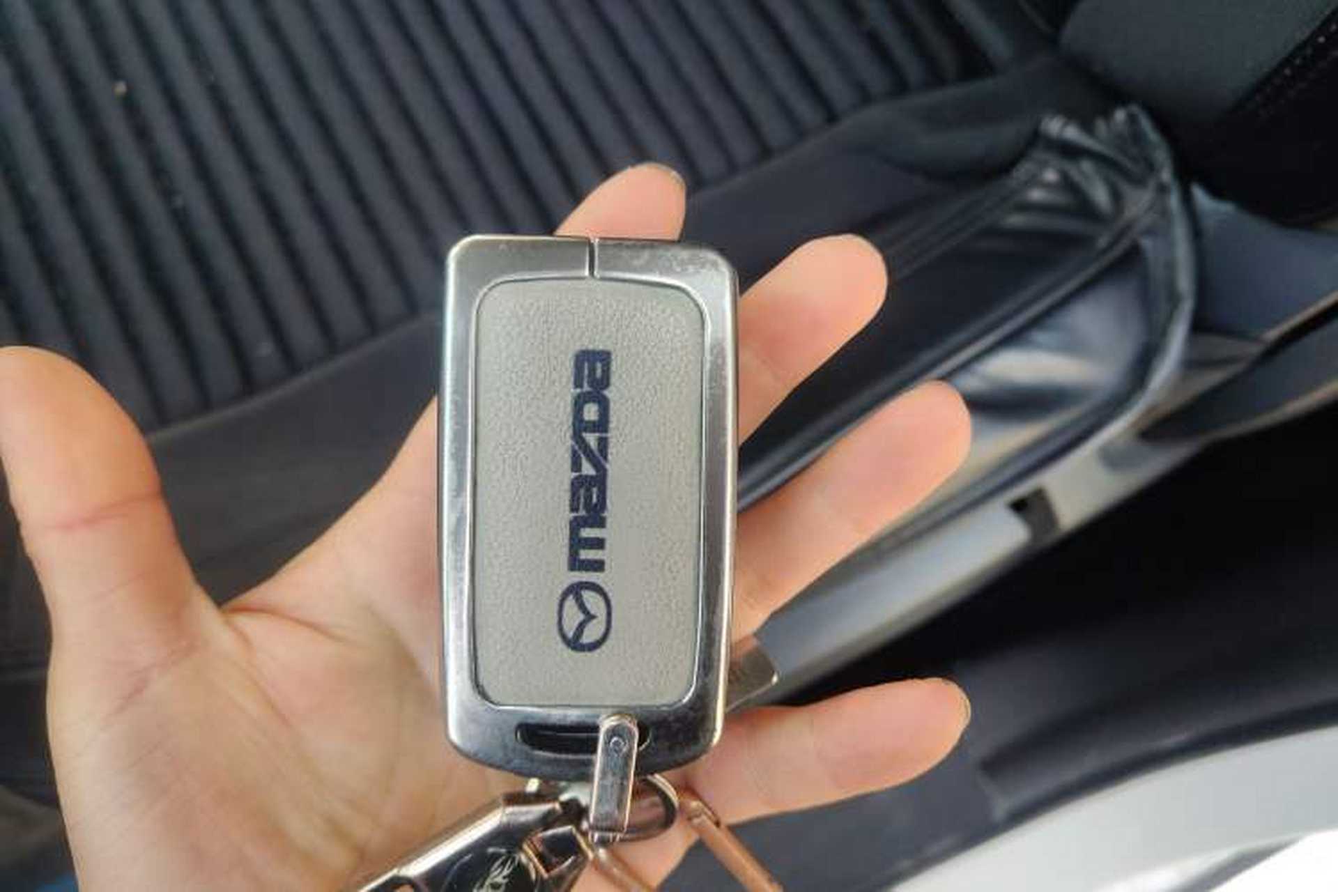 Used Mazda CX-5 2024 2.0L Automatic Two-Wheel Drive ZhiShang Pro Vehicle Key